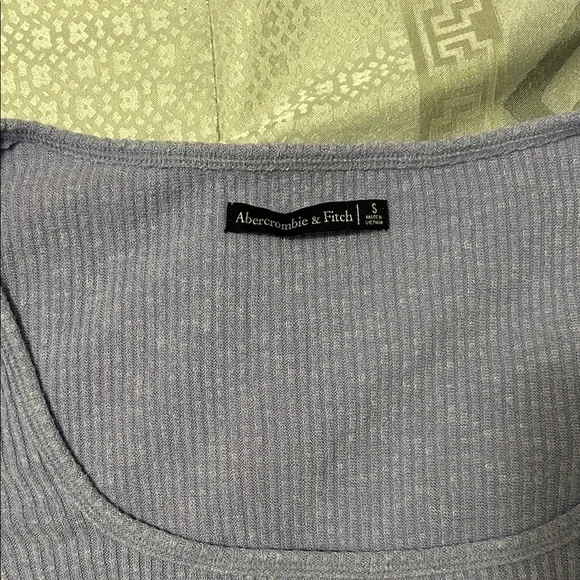 Abercrombie and Fitch Crop Top Ribbed Lavender - Picture 2 of 2